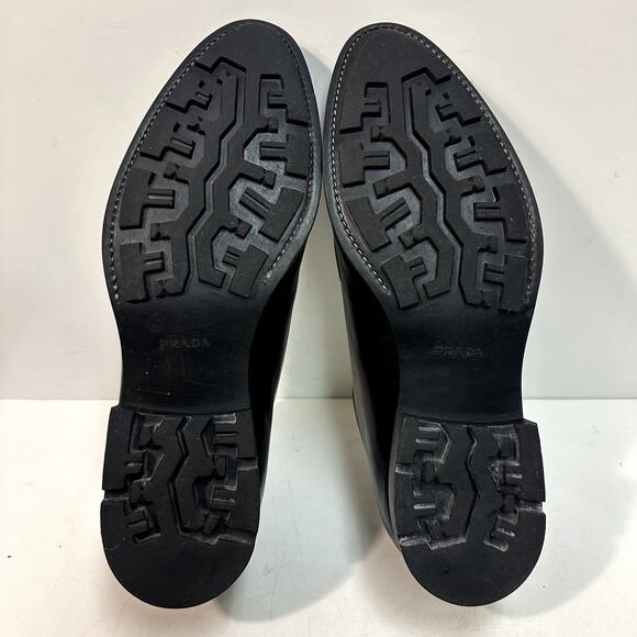 EUC Prada Tyrolean Derby Brushed Leather Split Toe Laced Black Italy UK 9 US 10 - Picture 9 of 12